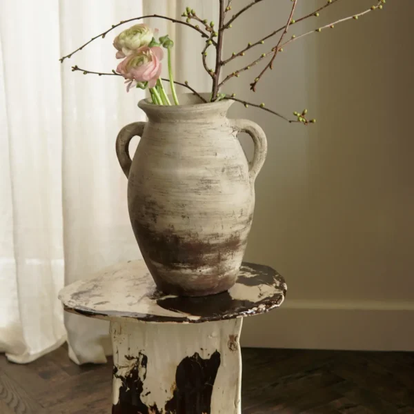 Vase Lily