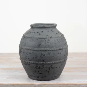 Vase /Antonio