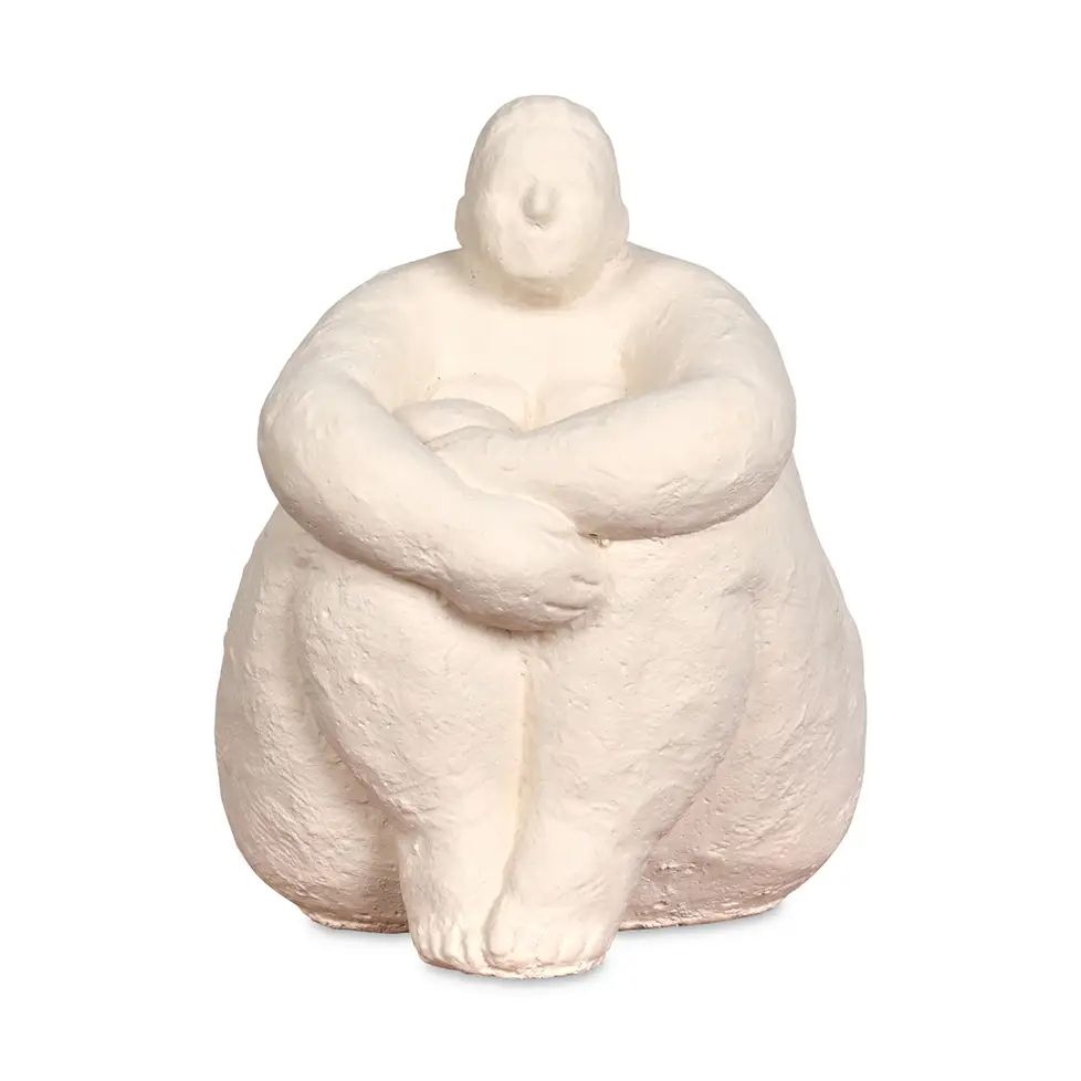 Statue femme assise