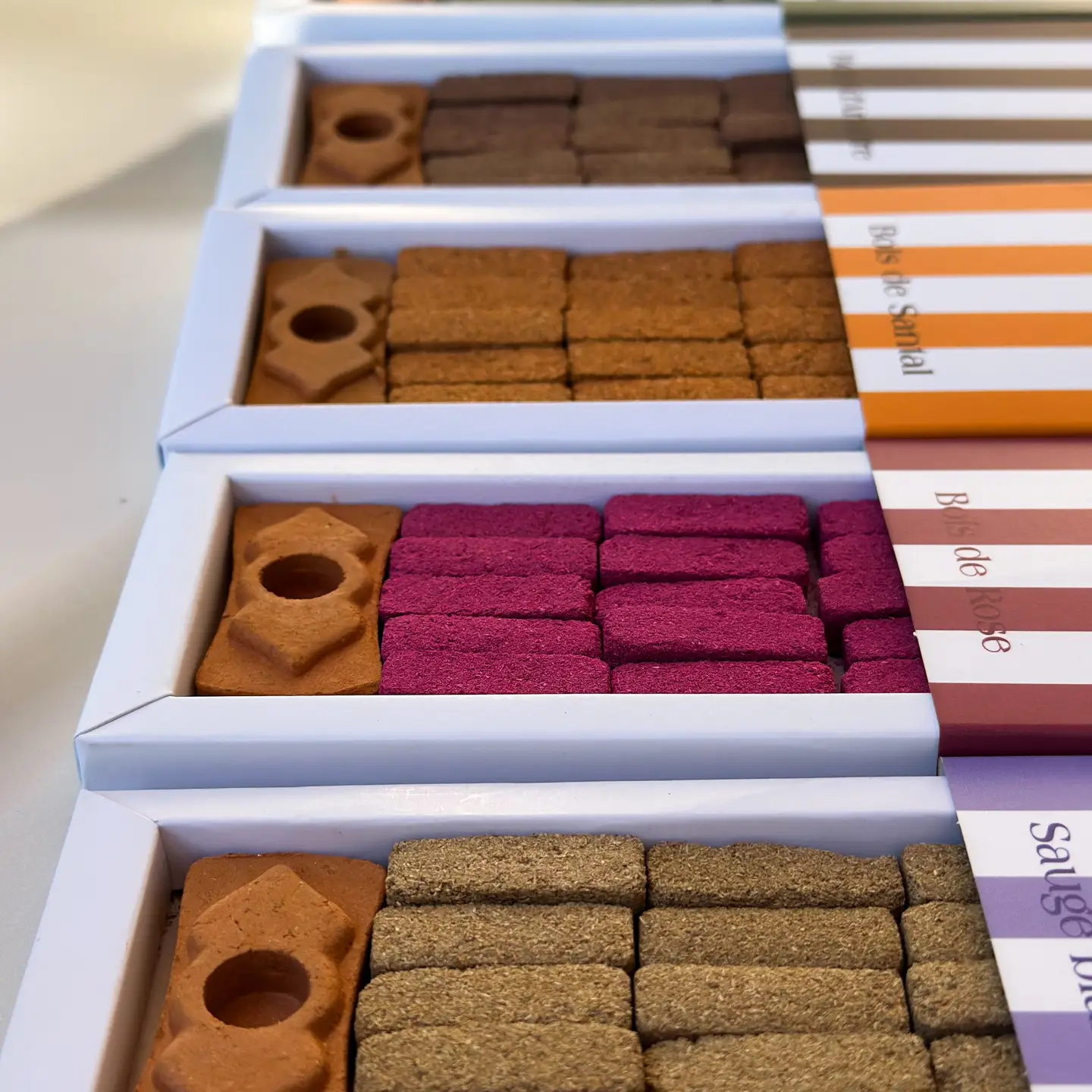 Briques d'encens naturel & brûleur – Image 4